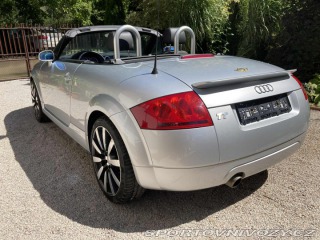 Audi TT Roadster 2002