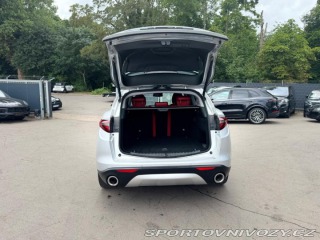 Alfa Romeo Stelvio 2020