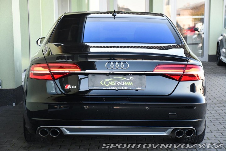 Audi S8 4.0TFSi V8T 2016