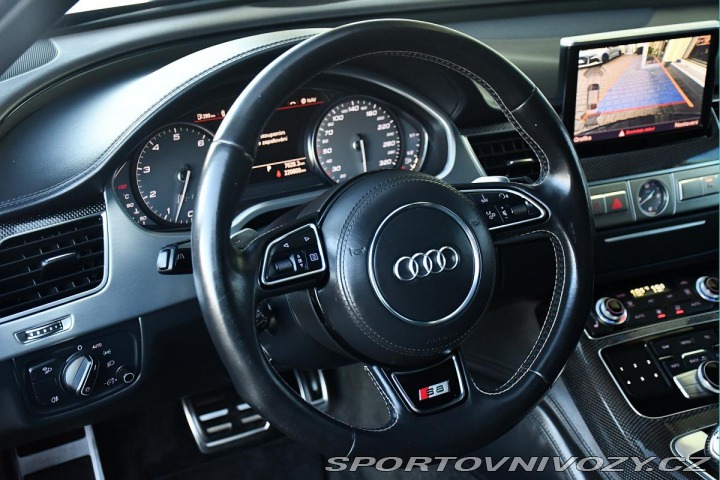 Audi S8 4.0TFSi V8T 2016