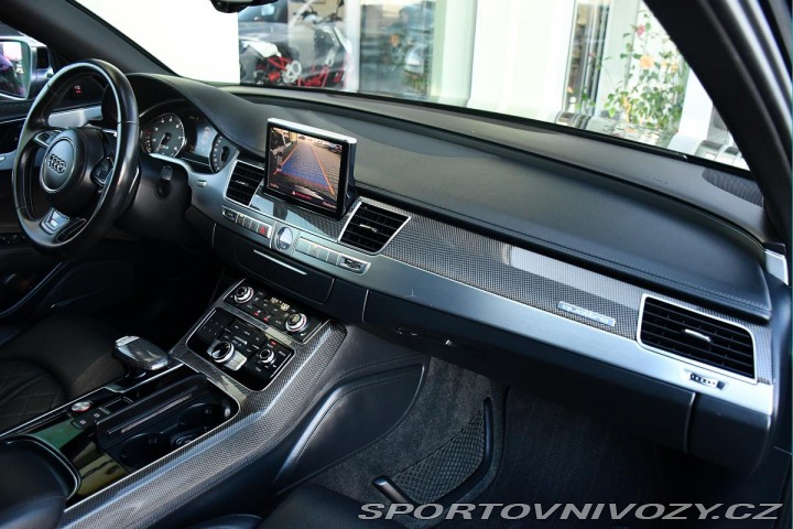 Audi S8 4.0TFSi V8T 2016