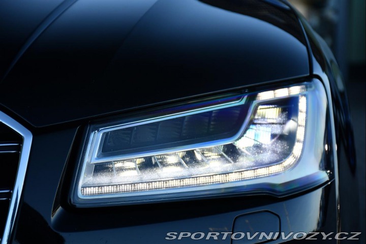 Audi S8 4.0TFSi V8T 2016