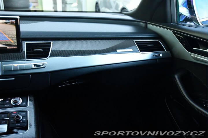 Audi S8 4.0TFSi V8T 2016