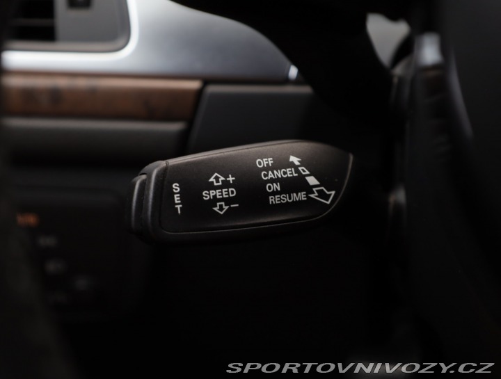 Audi A6 Allroad  3.0 BiTDI 2012