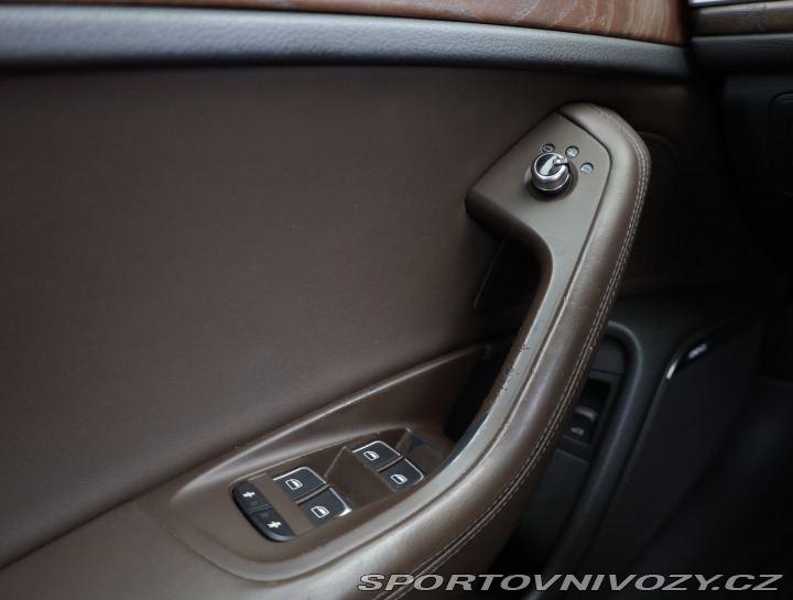 Audi A6 Allroad  3.0 BiTDI 2012