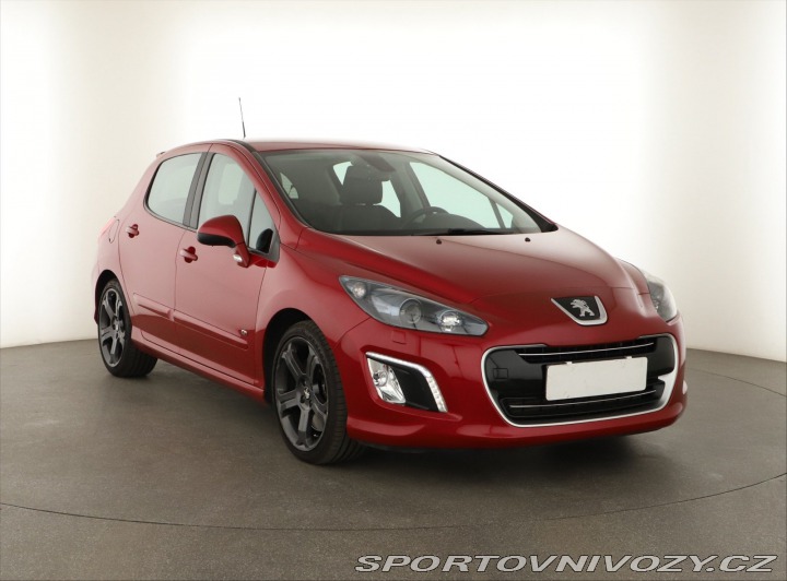 Peugeot 308 GT 1.6 THP GTi 2012