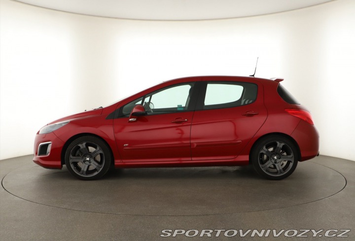 Peugeot 308 GT 1.6 THP GTi 2012