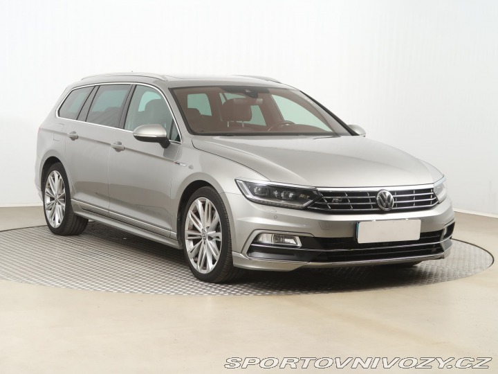 Volkswagen Ostatní modely Passat R-Line 2.0 BiTDI 2016