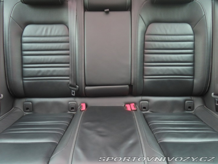 Volkswagen Ostatní modely Passat R-Line 2.0 BiTDI 2016