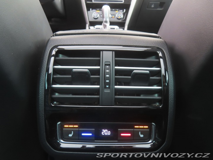 Volkswagen Ostatní modely Passat R-Line 2.0 BiTDI 2016