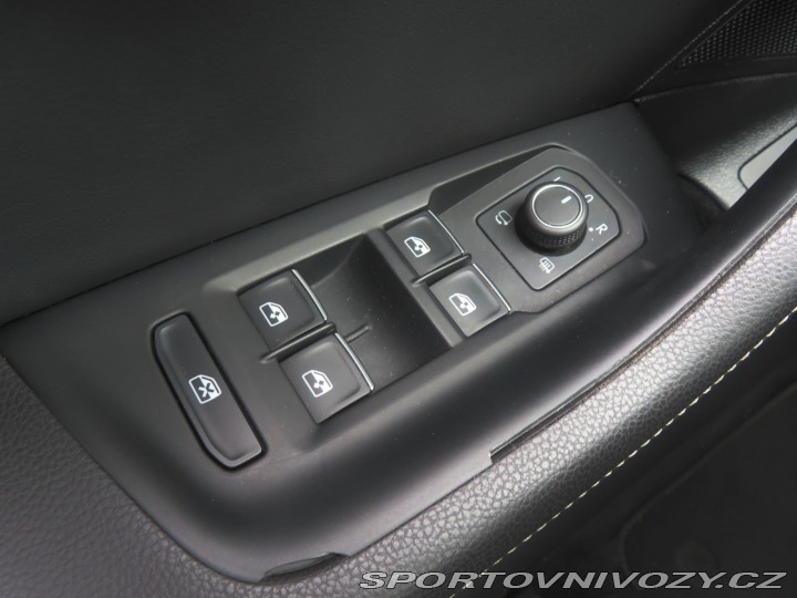 Volkswagen Ostatní modely Passat R-Line 2.0 BiTDI 2016