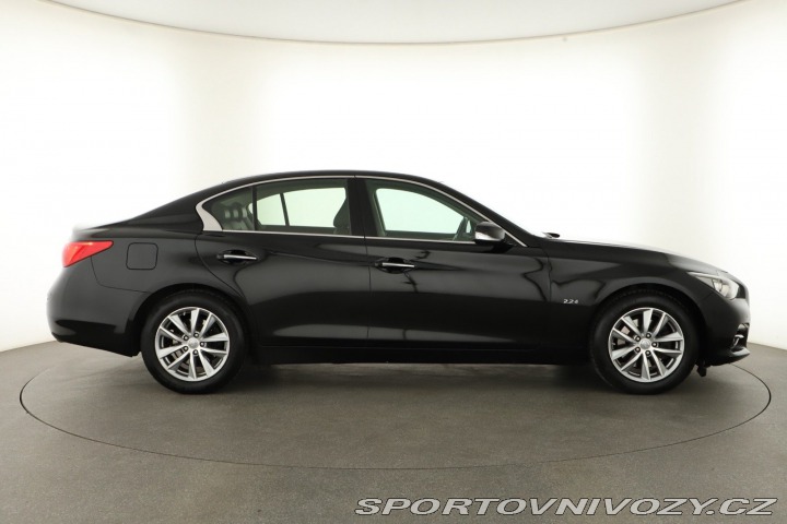 Infiniti Q50 2.2 d 2015
