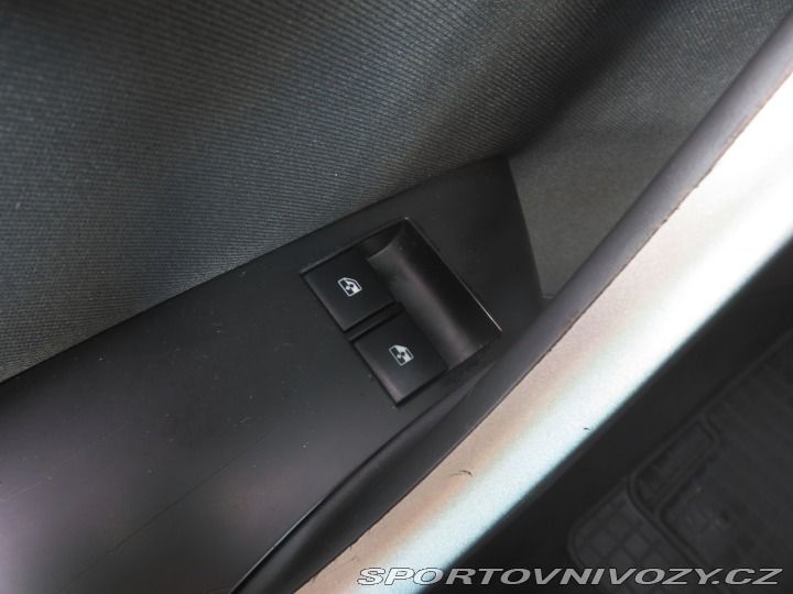 Opel Astra 1.6 T 2011