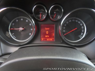 Opel Astra 1.6 T 2011