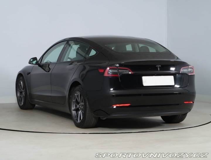 Tesla Model 3 Std Range Plus LFP 2021