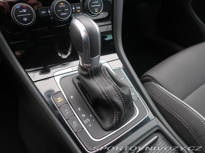 Volkswagen Golf 2.0 TSI R 2017