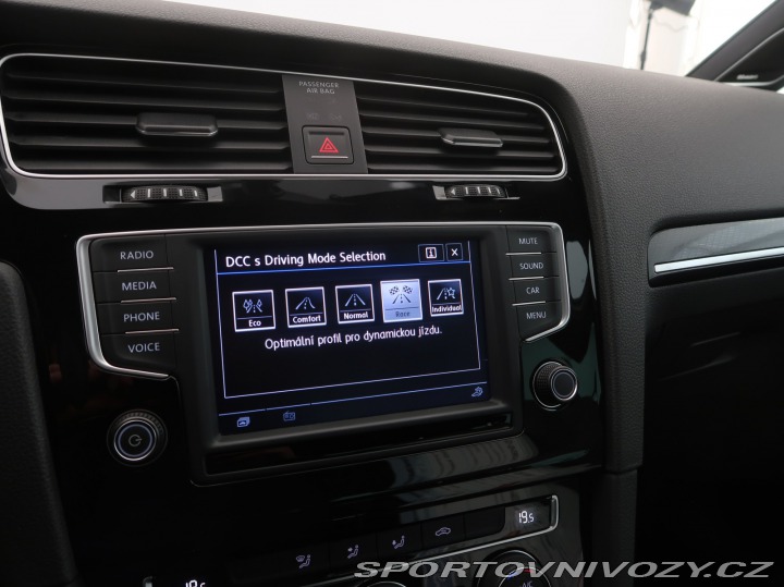 Volkswagen Golf 2.0 TSI R 2017