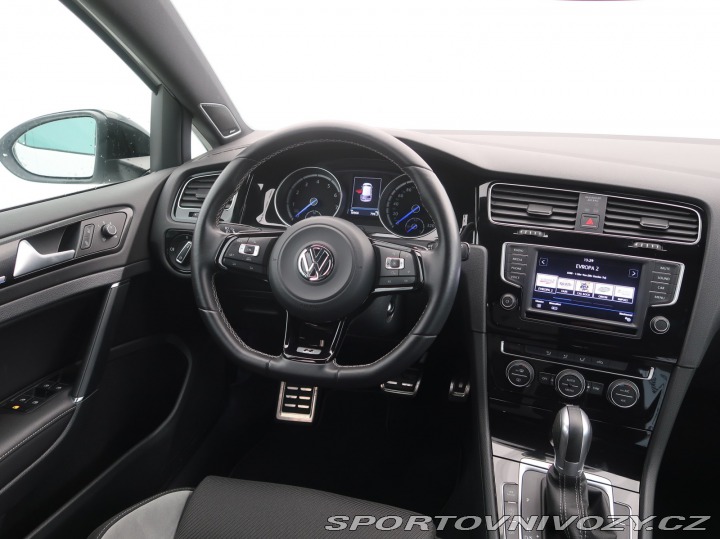 Volkswagen Golf 2.0 TSI R 2017