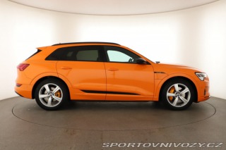 Audi Ostatní modely e-tron  e-tron 50 quattro 2021