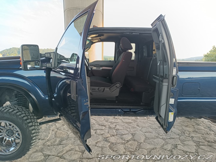 Ford Ostatní modely F-250 MONSTER TRUCK 2011