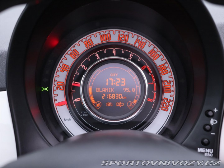 Fiat 500 1,2 i 51kW Servisní Kniha 2010