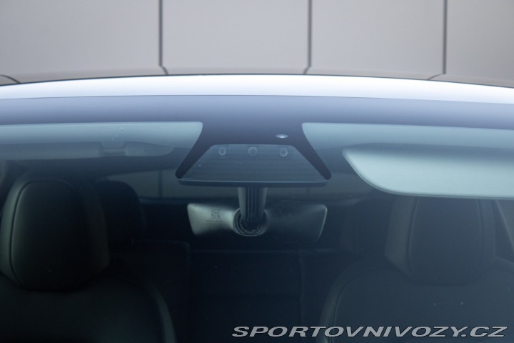 Tesla Model Y 75kWh Long Range AWD 378 2023