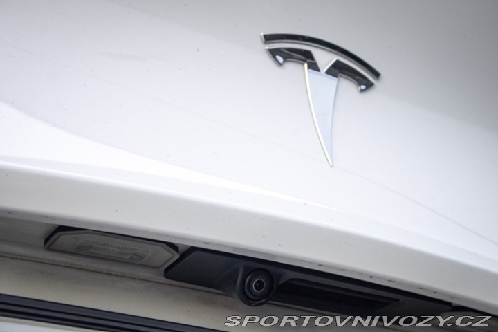 Tesla Model Y 75kWh Long Range AWD 378 2023