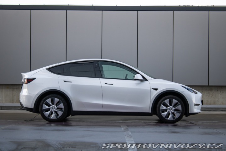 Tesla Model Y 75kWh Long Range AWD 378 2023