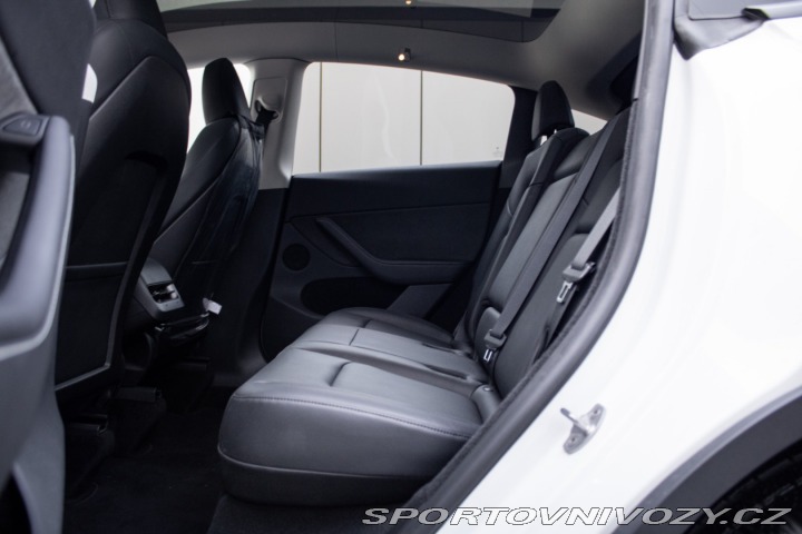 Tesla Model Y 75kWh Long Range AWD 378 2023