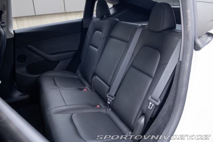 Tesla Model Y 75kWh Long Range AWD 378 2023