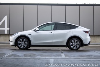 Tesla Model Y 75kWh Long Range AWD 378 2023