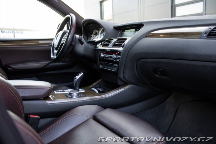 BMW X4 xDrive35d 230kw 4x4 AT/8 2016
