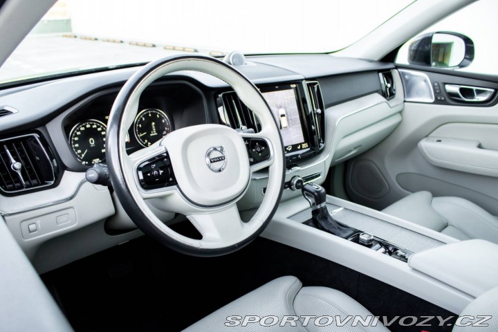 Volvo Ostatní modely XC60 T6 Inscription 228kw 4x4 2018