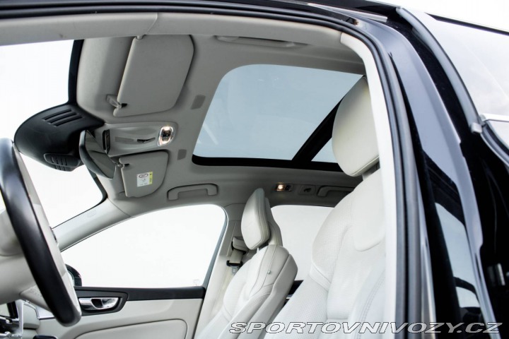 Volvo Ostatní modely XC60 T6 Inscription 228kw 4x4 2018