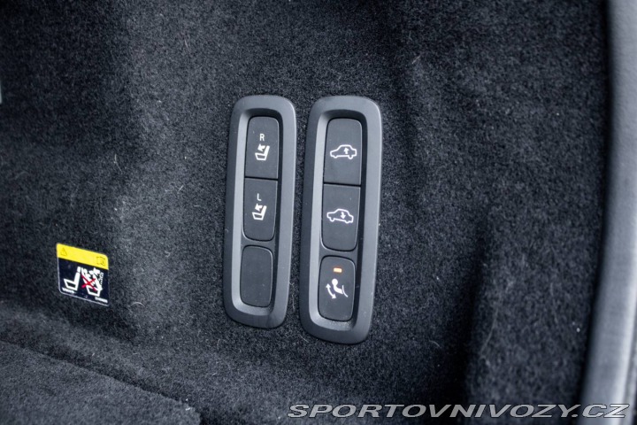 Volvo Ostatní modely XC60 T6 Inscription 228kw 4x4 2018