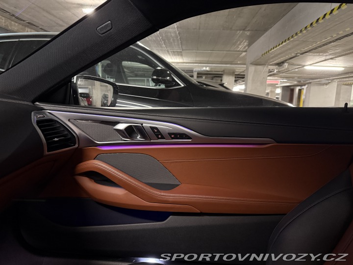 BMW 8 M850i xDrive Coupe 2020