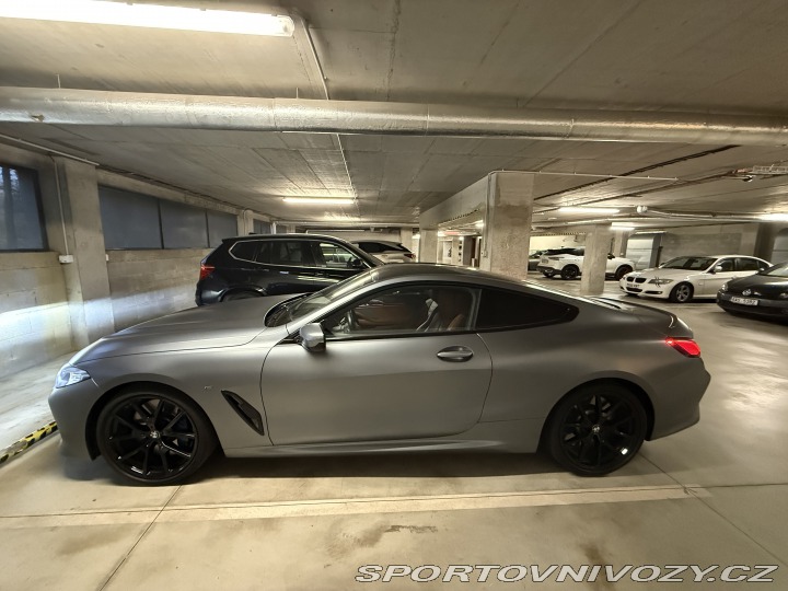 BMW 8 2020