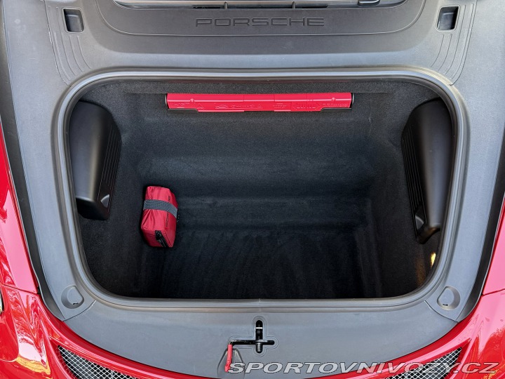 Porsche Cayman GT4 981 2015