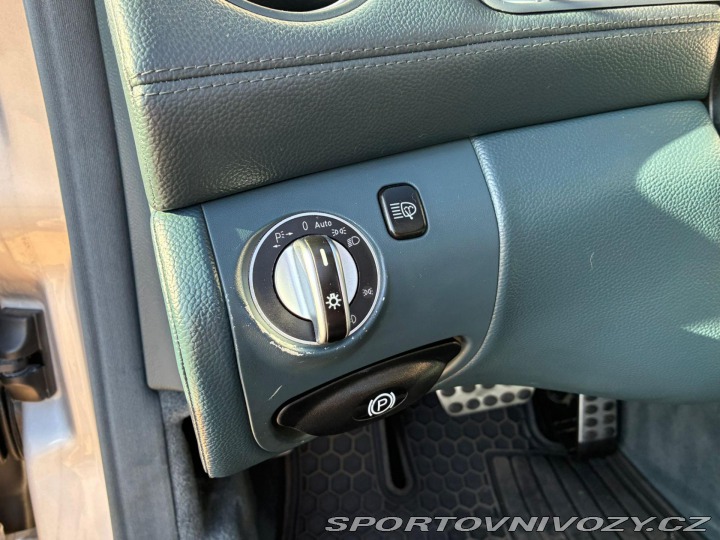 Mercedes-Benz SL 5.0 V8, 225KW 2002