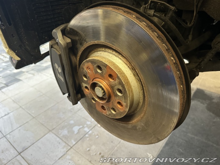 Volkswagen Golf R variant 2020