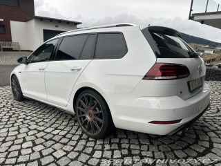 Volkswagen Golf R variant 2020