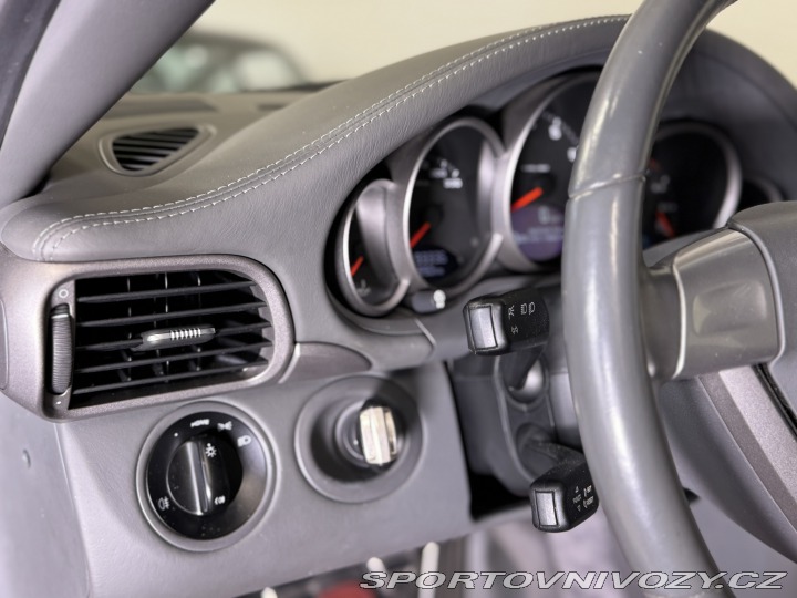 Porsche 911 997.2 Carrera 4 manual 2009