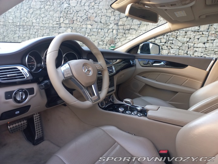 Mercedes-Benz CLS CLS 63 AMG 5,5l V8 2011