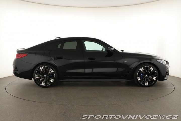 BMW 4 Gran Coupé M Paket M440i 2025