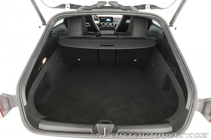 Mercedes-Benz CLA AMG Paket 220 d 4MATIC 2022