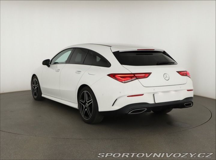 Mercedes-Benz CLA AMG Paket 220 d 4MATIC 2022