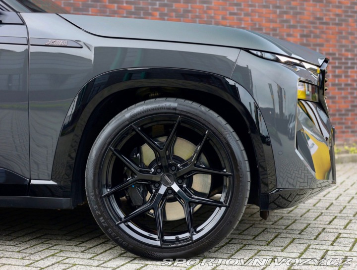 BMW XM 30 kWh | Ťažné - HUD - 2 2023