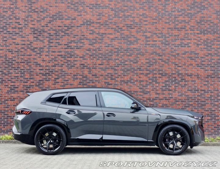 BMW XM 30 kWh | Ťažné - HUD - 2 2023