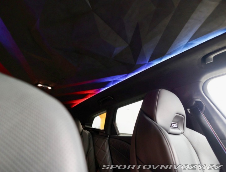 BMW XM 30 kWh | Ťažné - HUD - 2 2023