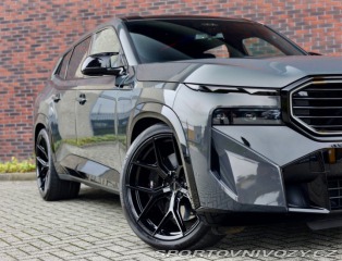 BMW XM 30 kWh | Ťažné - HUD - 2 2023